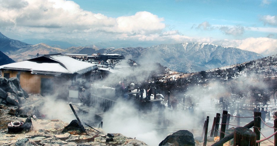 日本箱根泡温泉好吗,去日本箱根泡温泉一定要住酒店吗