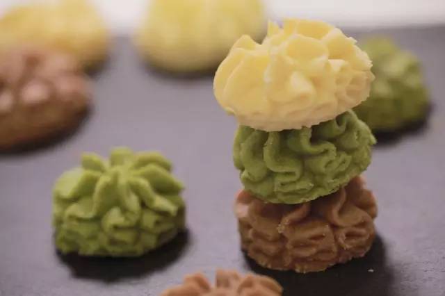 chiko曲奇与akoko曲奇 (chiko网红曲奇饼干)