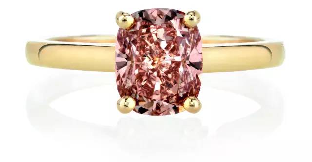 小颗最实惠，偏色更个性！粉钻市场大变革，观念时时新！