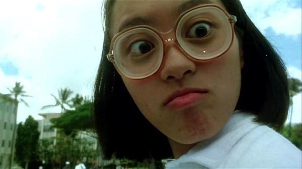 有哪些很丑的女明星却很有魅力,明明很丑但是却有人夸漂亮的明星