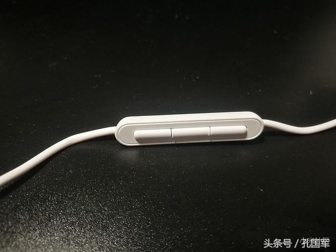 小药丸开箱据说是来拯救耳朵甩掉胀痛感的