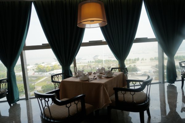 武汉依然繁华,武汉三个烟火气和浪漫的城市