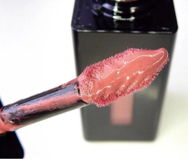 超级显白最近很火的口红,哪个牌子口红巨显白