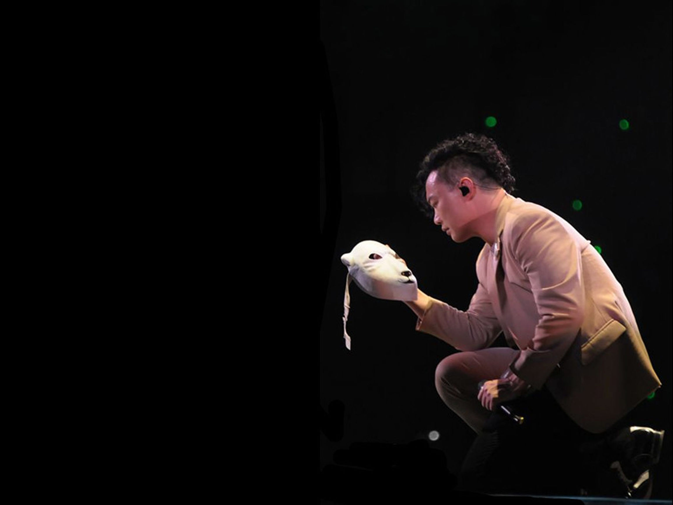 陈奕迅的歌曲被爱的人有恃无恐,被爱的人总是有恃无恐歌曲陈奕迅