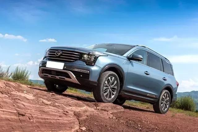 买不起汉兰达就看它颜值不输途昂,果断放弃汉兰达