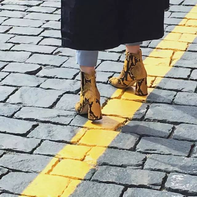 奶奶裤短靴时髦气质又流行,新款时髦2022年短靴子