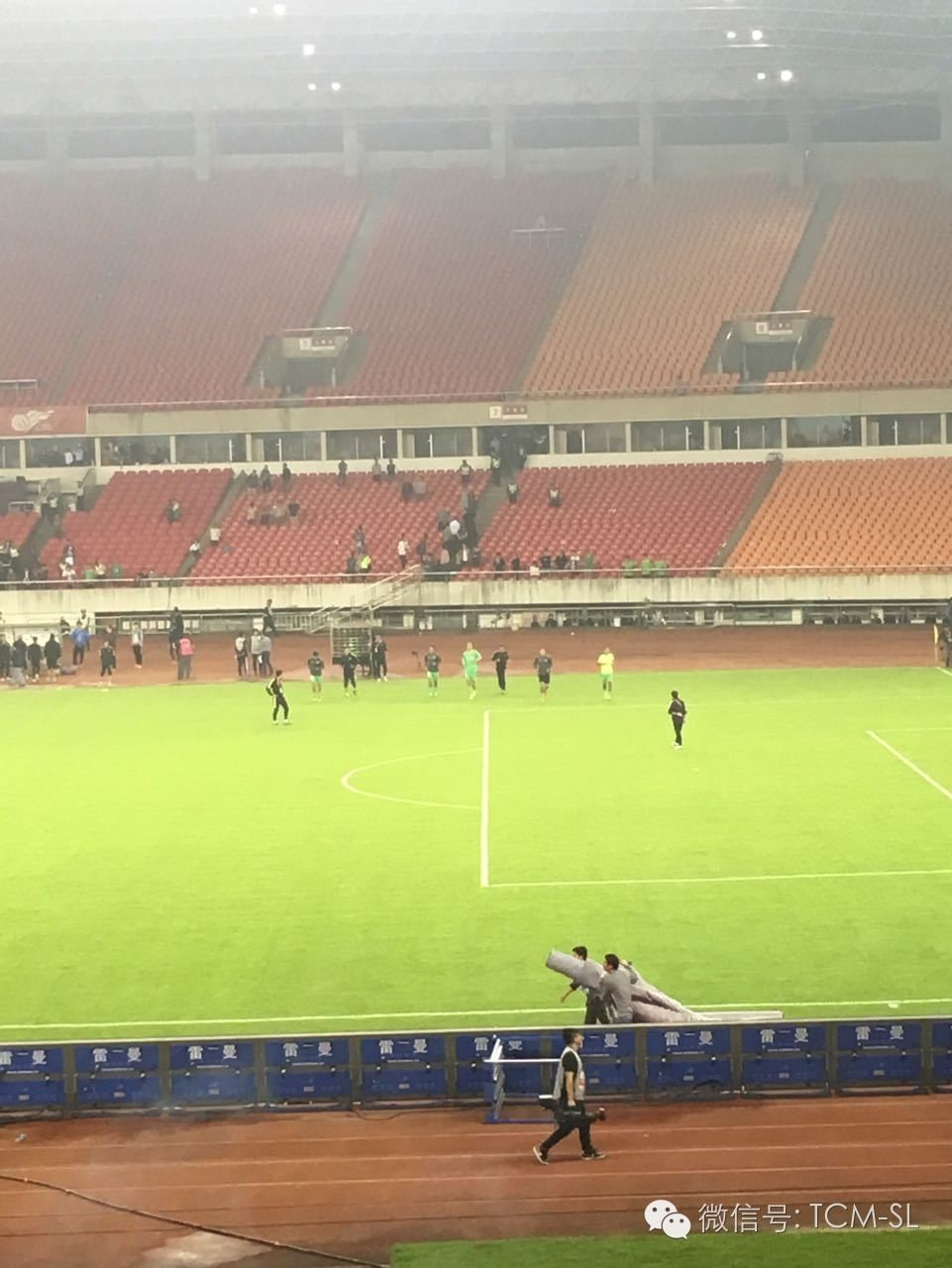 绿城现在有危机吗,哪一年把绿城踢降级