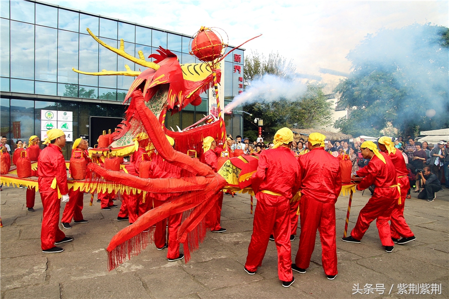 丁香姑娘的油纸伞,黄山黎阳in巷客栈