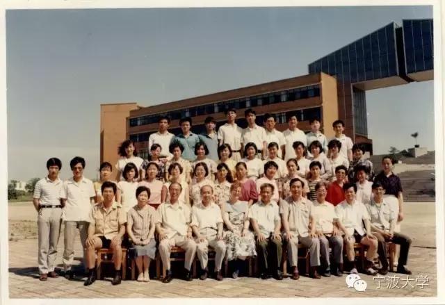 这个地方30年前真的很繁华,宁大回忆