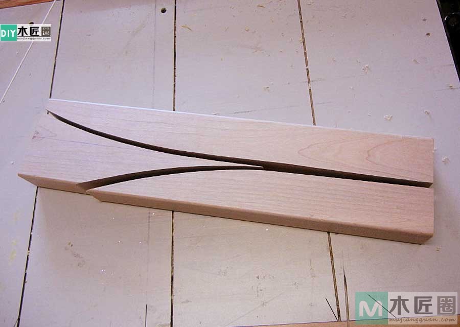 如何diy花瓶,怎样用塑料瓶做插花的花瓶