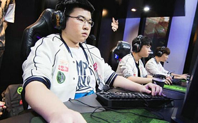 后期adc最强英雄排行,英雄联盟手游最强adc英雄