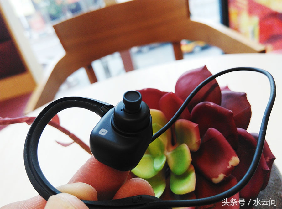 苹果7支持最新的耳机吗,iphone7都是用蓝牙耳机吗