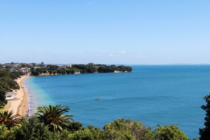 到怀希基岛,品酒-看海