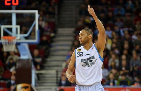 CBA36轮外援最佳阵容三双王对旧主不手软吉布森砍50分