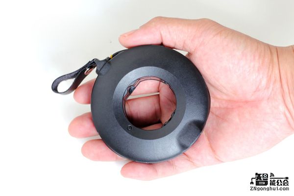 强！这个智能插座把多年来的老梗给治好了