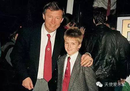 贝克汉姆一家度假最新,贝克汉姆一家六口颜值逆天