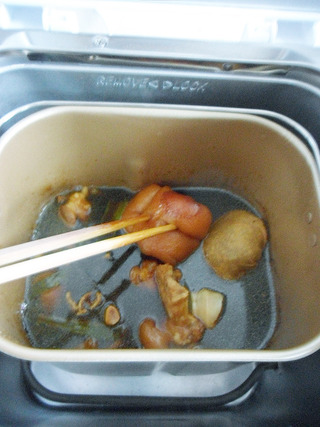 快速煨猪蹄,快速解冻卤猪蹄