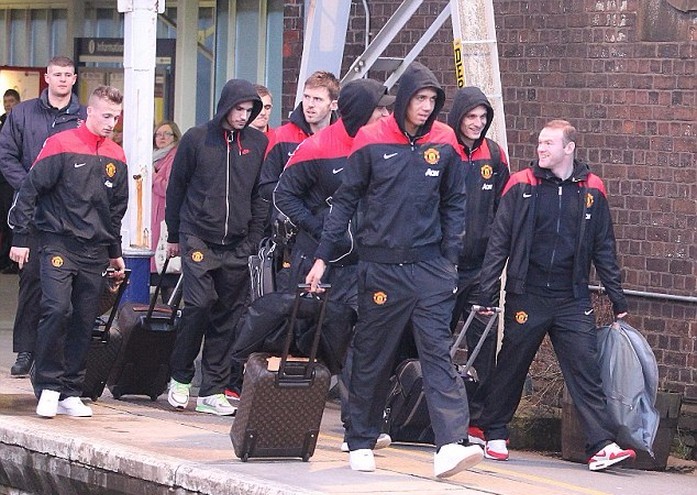 那个教我们做男人的硬汉，退役了