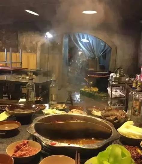 重庆美食5-6人餐,重庆美食攻略十大必吃排行榜文章