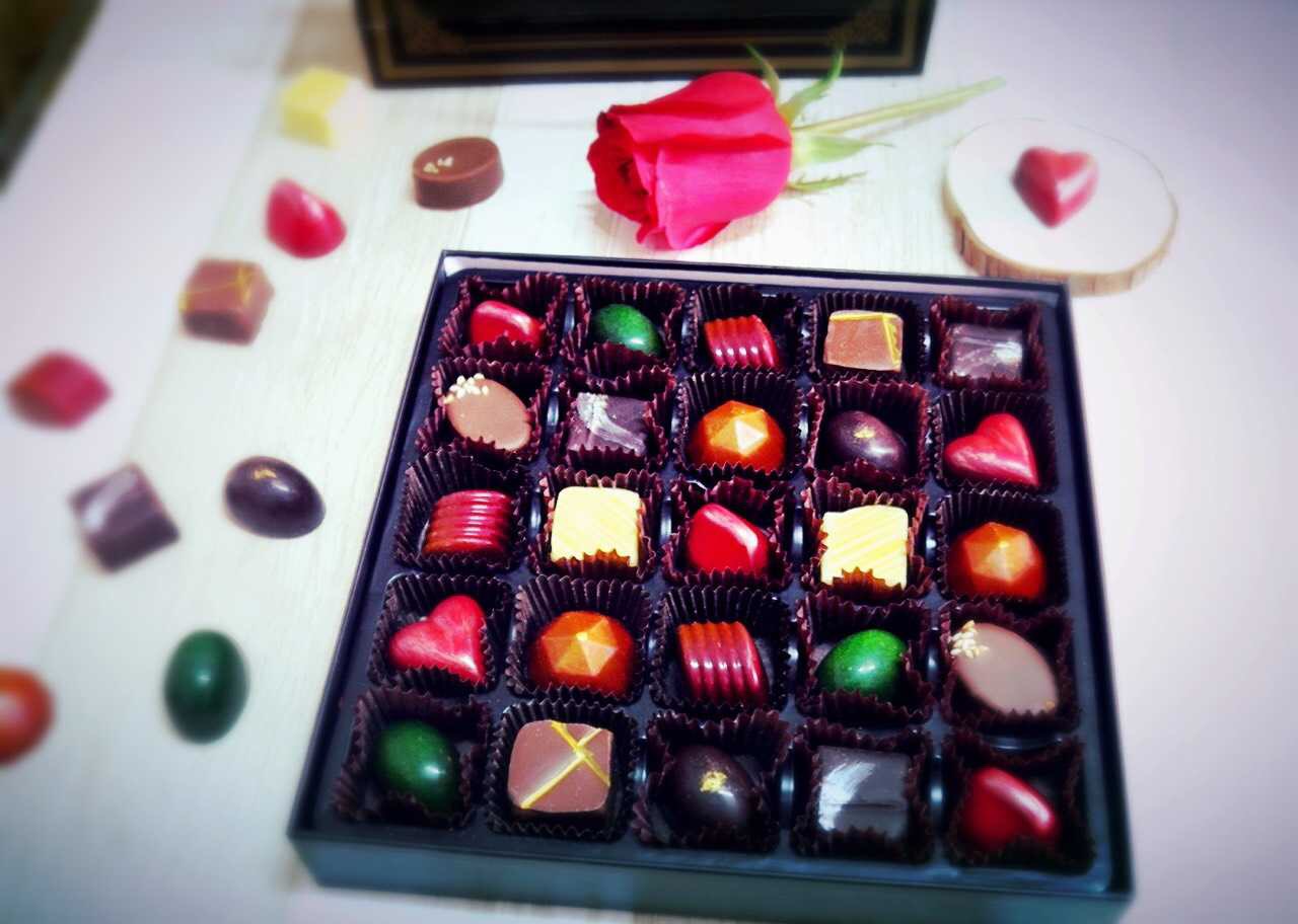 重庆24小时适合情侣约会的餐厅,重庆情人节餐厅推荐