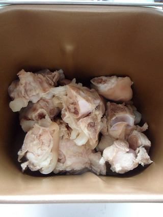 快速煨猪蹄,快速解冻卤猪蹄