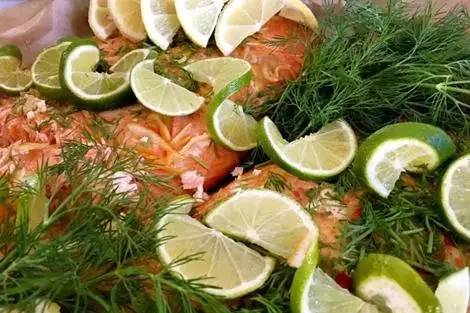 中国游客俄罗斯庆新春,中国旅游局欢迎首批俄罗斯游客