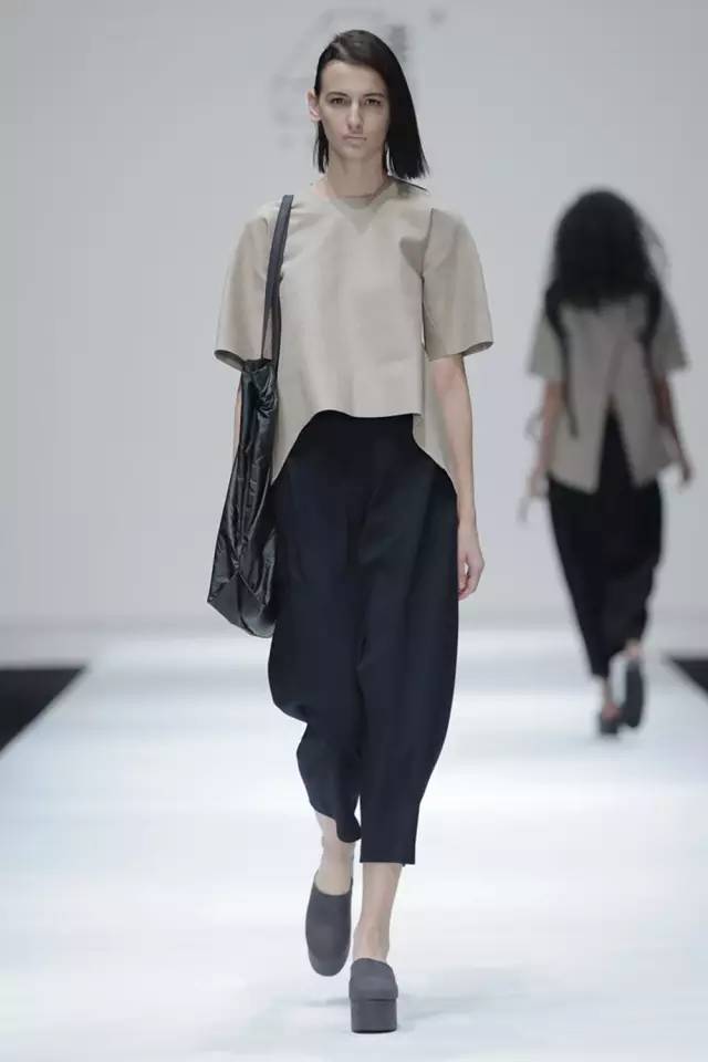 时装周特辑|Day6哇吲、LENGTHEN、陈闻、爱慕，总有一场秀打动你！