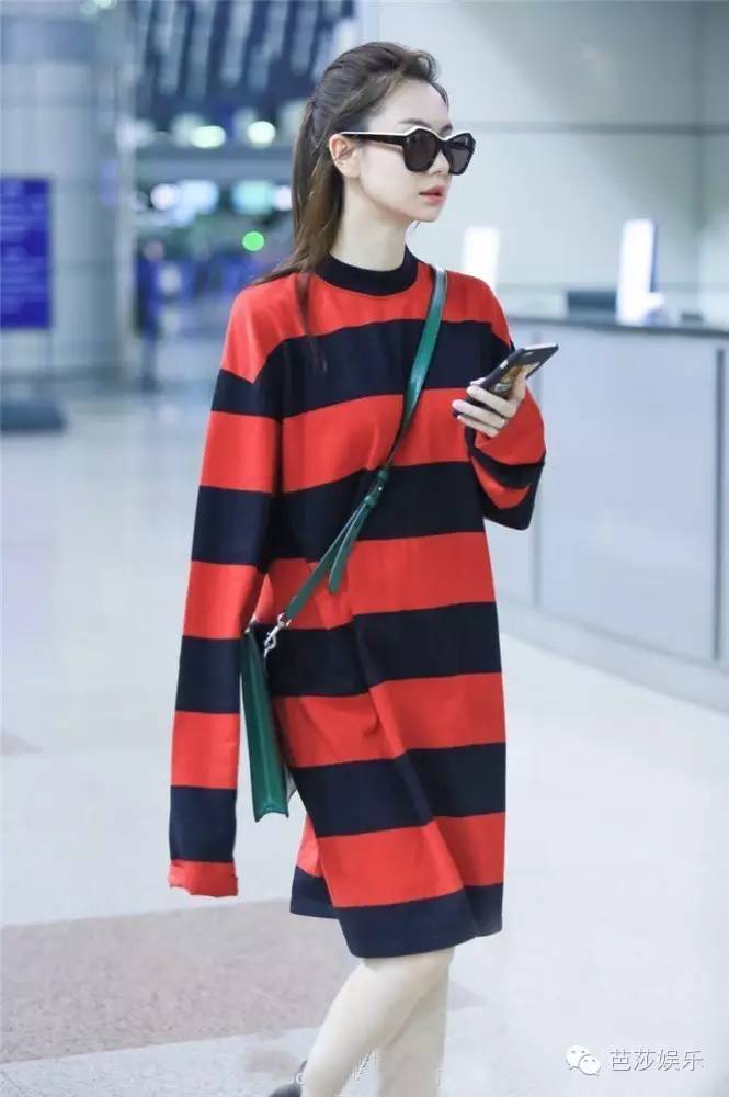 宋茜穿搭成为时尚风标,宋茜在天天向上跳舞视频