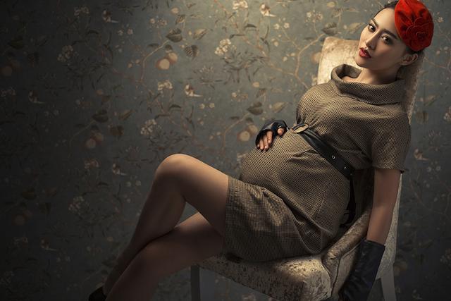 谁说怀孕就该又丑又胖,怀孕怎么穿不显胖又保暖