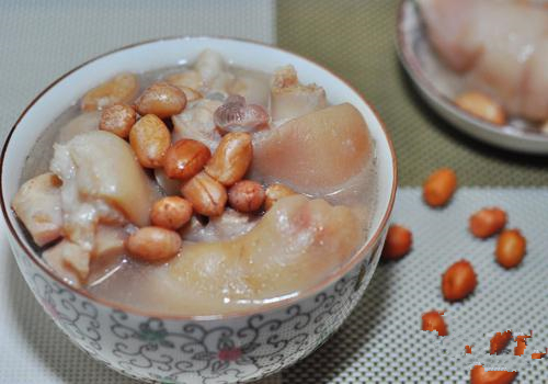 一般产后几天奶水充足,四个月奶水不足吃什么下奶最快