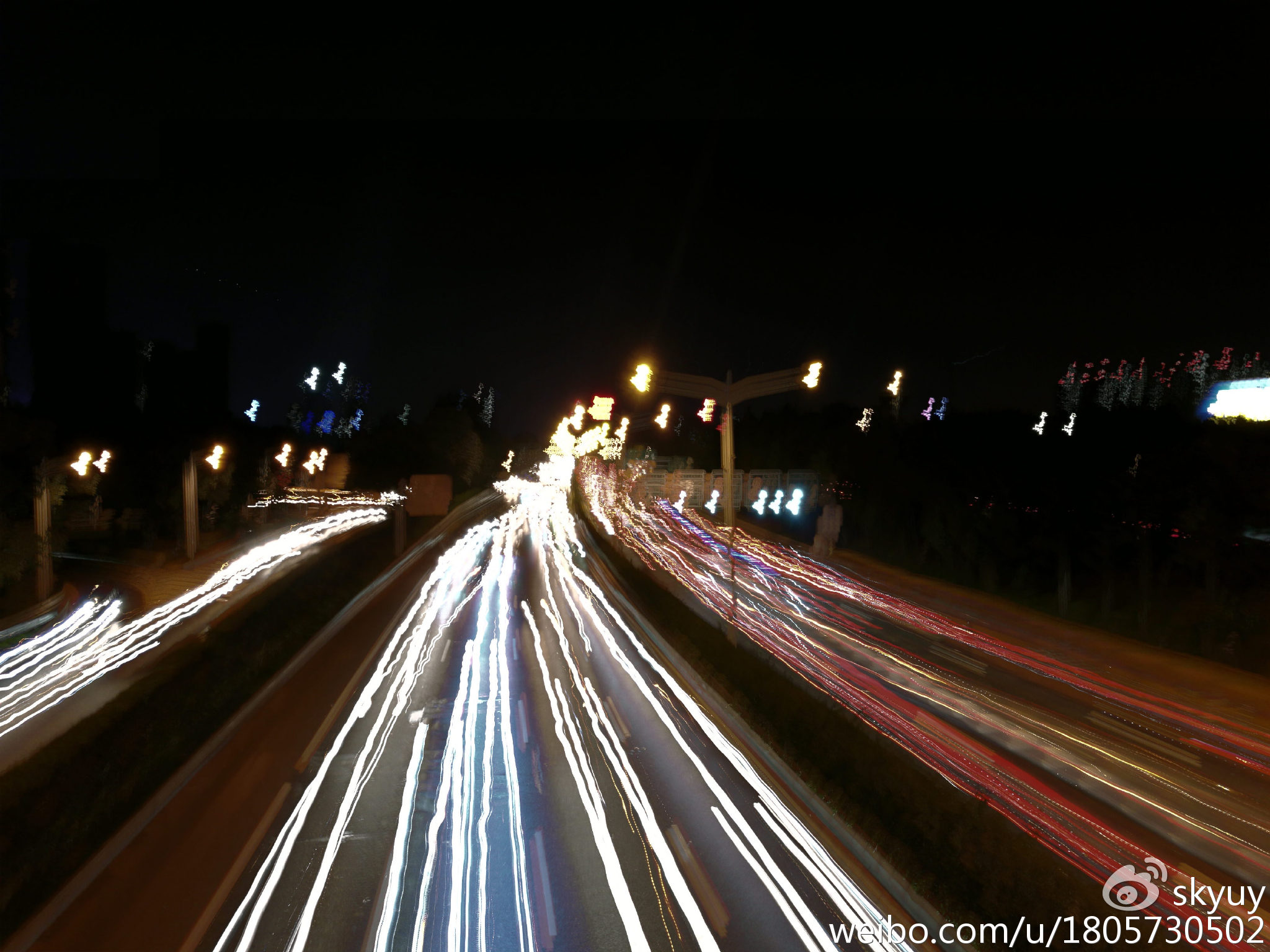 荣耀v8手机测评,荣耀至尊v8平板测评