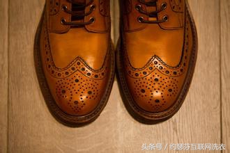 致男人：保养鞋履也是一门技术活