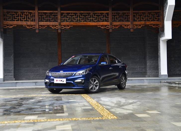 北京现代伊兰特起亚k2多少钱,起亚k2和现代酷派