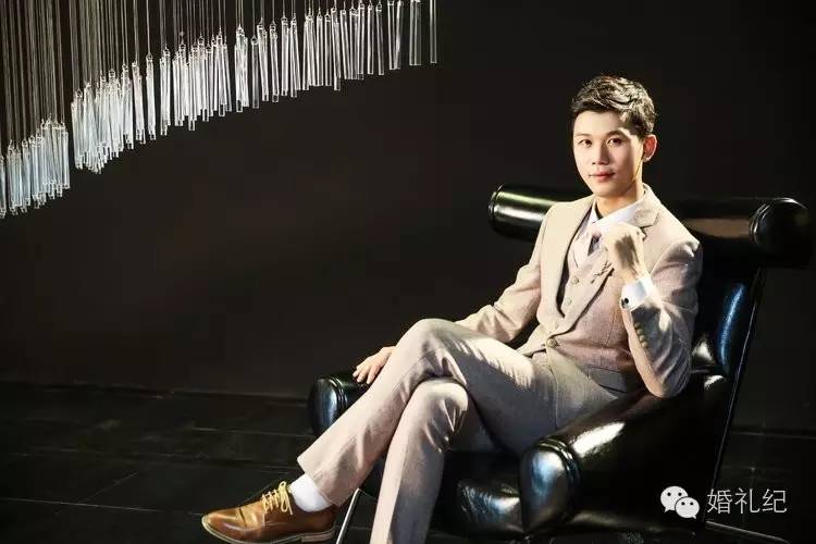 晒老公啦!老公发型对了婚纱照也能拍成韩剧海报哟