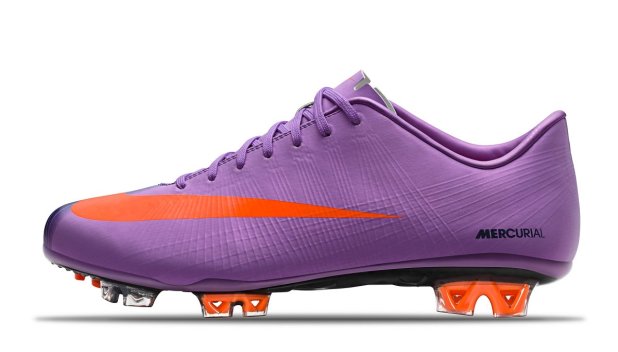 经典回顾c罗,对c罗最重要的球鞋