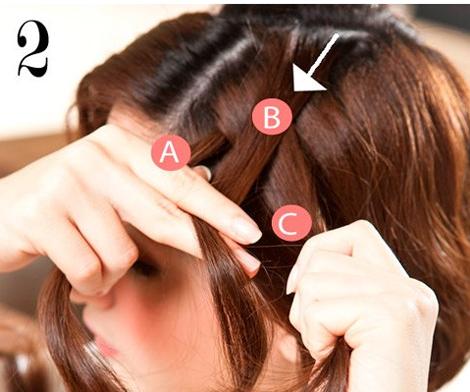 韩式简单发型自编蜈蚣辫短发,简单版蜈蚣辫教程