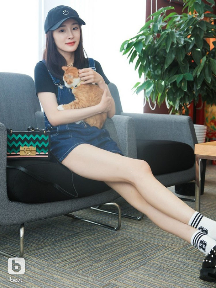 厉害了我的幂，还敢去撩小威威