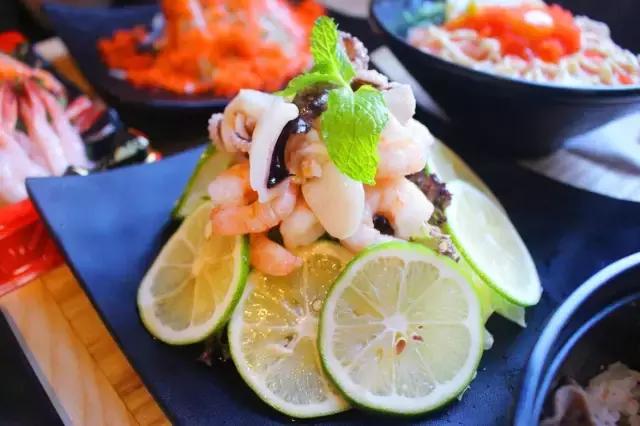 潮牌大叔开在厦门的平价日料店！吃一碗来自墨尔本の销魂牛舌饭~