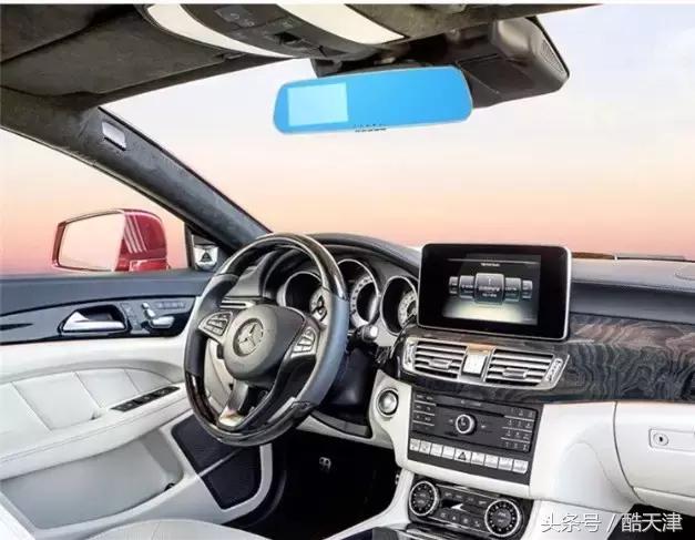 你怎么看懂行车记录仪,行车记录仪到底该怎么用