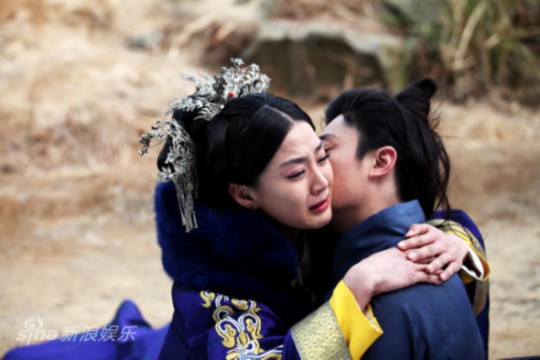 电脑里存了很久的东西,那些用情至深的人儿谁让你柔肠寸断