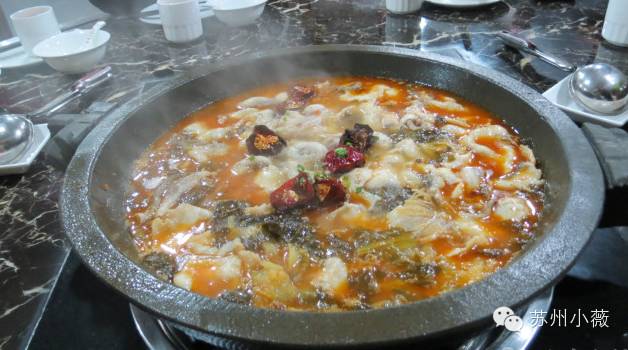 苏州地铁一号线乐桥站有吃的店吗,苏州地铁一号线沿线