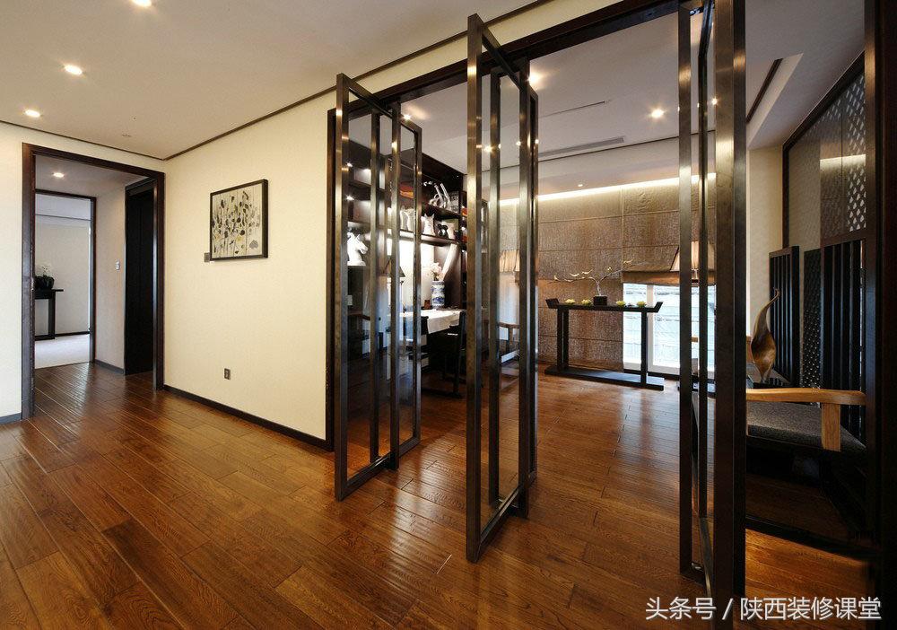 大面积复式样板房,一套精装样板房即将落地