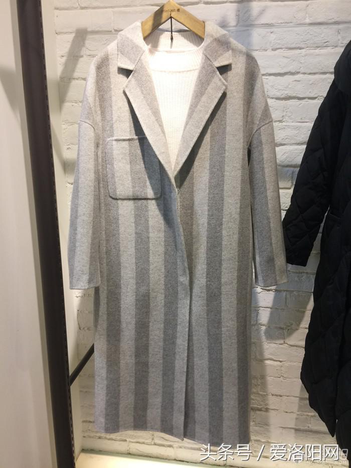 实拍：在洛阳200和2000的大衣到底哪不同，真相在这