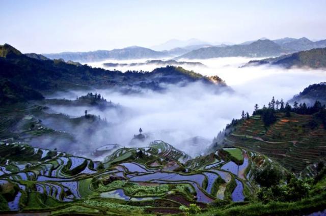 沿海沿江沿边的省份,我国唯一一个沿边沿江沿海的省