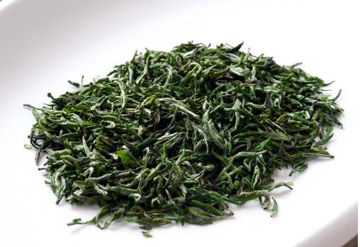 身体有湿气喝白酒好吗,身上湿气重可以喝茶吗