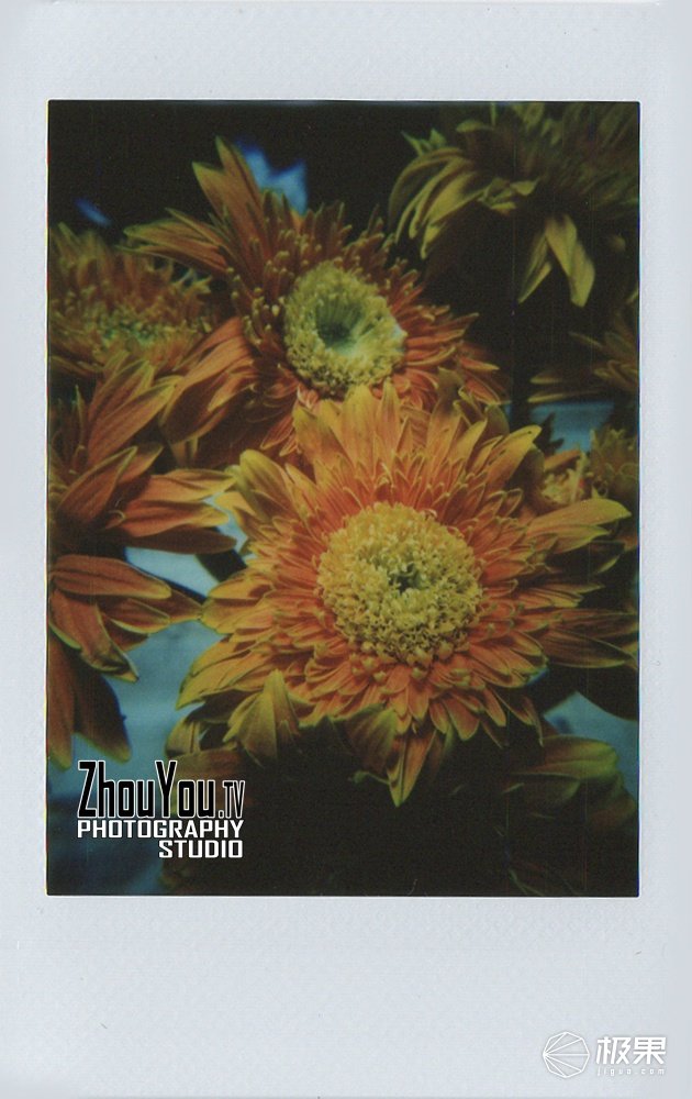 复古拍立得照片玩法,一键剪同款拍立得创意无极限