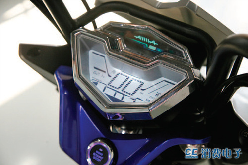 爱玛电动车测评,爱玛电动车试驾视频