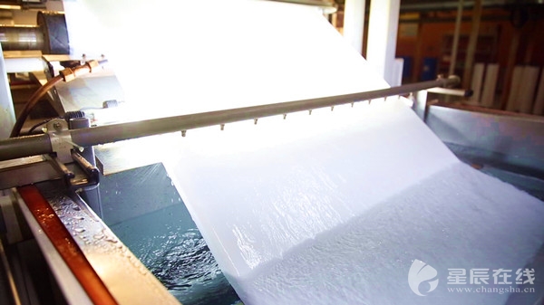 穿越长沙神秘地带:沁森高科将2微米的厚度做到极致