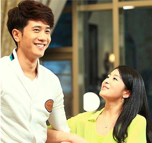 虽然和张含韵配一脸，但看这两部剧时觉得彭冠英和张子萱更登对哦