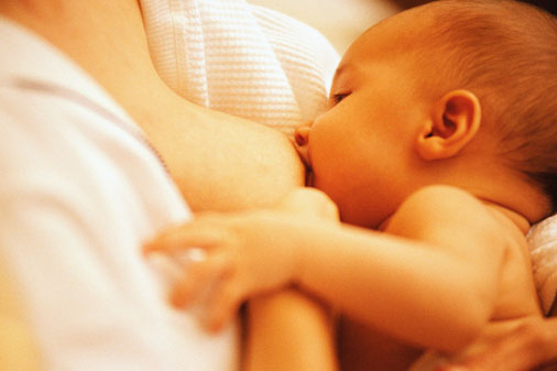 宝宝咬妈妈母乳,宝宝咬妈妈奶怎么办